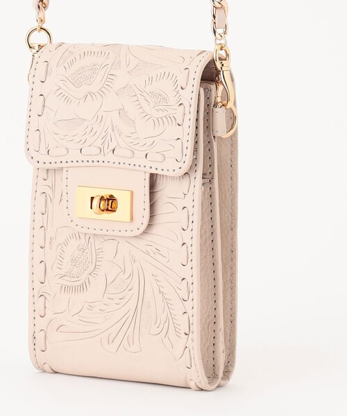 CARVING TRIBES(カービングトライブス)の「ChainMiniBag(ショルダーバッグ・レディース・シルバー/ボルドー/ブラウン系その他/ベージュ系その他/ブラック・FREE)」の7枚目の写真