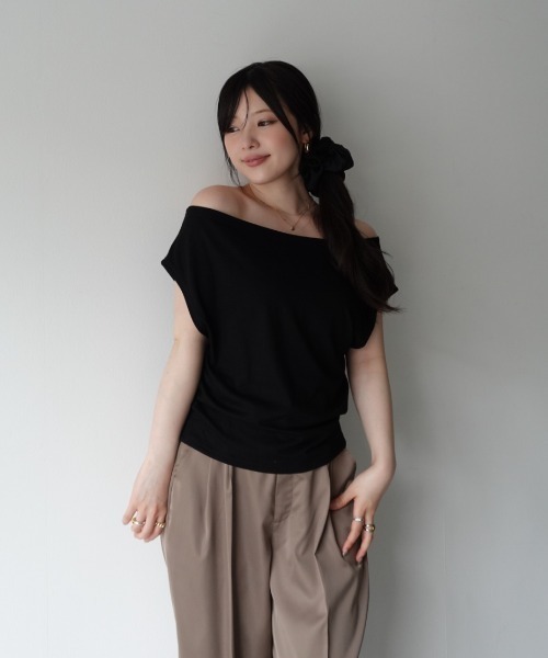 トップス shou シアーラメハイネックトップス(カットソー・Tシャツ) | a.v.v