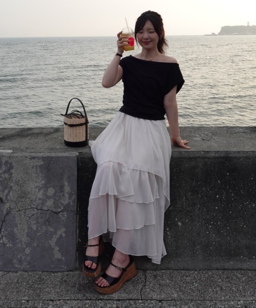 SENEE one shoulder tops ブラック one shoulder tops（ワンショルダートップス）（Tシャツ