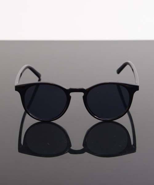 Revo.（レボ）の「ボストン型 フラットレンズ サングラス カラーレンズ クリアフレーム UVカット（サングラス・レディース・ブラウン/アイボリー/ブラック/ブラック×グリーン/ブラック×ブルー/ブラック×ピンク/クリアイエロー/ブラック×グレー・FREE）」の20枚目の写真