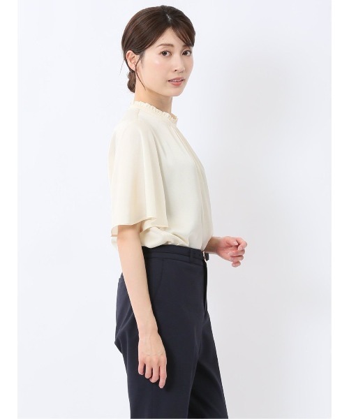 m.f.editorial（エムエフエディトリアル）の「【接触冷感 UVカット イージーケア】m.f.エディトリアルレディース ギャザーネック半袖プルオーバーブラウス（シャツ/ブラウス・レディース・アイボリー/グレー系その他2/ベージュ・MEDIUM/LARGE）」の9枚目の写真