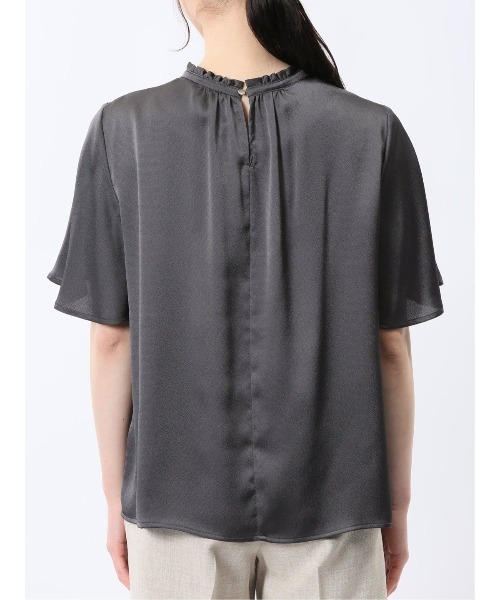 m.f.editorial（エムエフエディトリアル）の「【接触冷感 UVカット イージーケア】m.f.エディトリアルレディース ギャザーネック半袖プルオーバーブラウス（シャツ/ブラウス・レディース・アイボリー/グレー系その他2/ベージュ・MEDIUM/LARGE）」の5枚目の写真