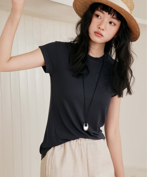 MAISON DE THERESE（メゾン ド テレーズ）の「クルーネック 半袖Tシャツ（Tシャツ/カットソー・レディース・ブラック/アイボリー/ブルー/グレー・M/L）」の3枚目の写真