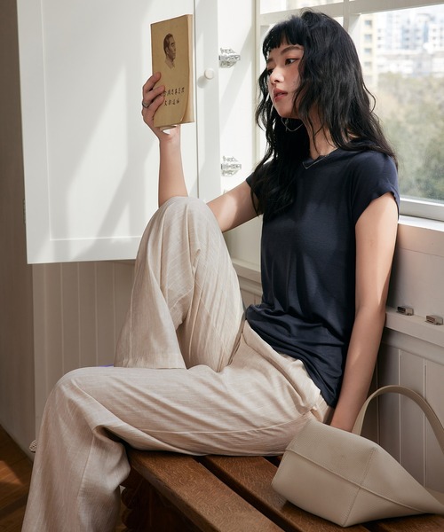 MAISON DE THERESE（メゾン ド テレーズ）の「クルーネック 半袖Tシャツ（Tシャツ/カットソー・レディース・ブラック/アイボリー/ブルー/グレー・M/L）」の17枚目の写真