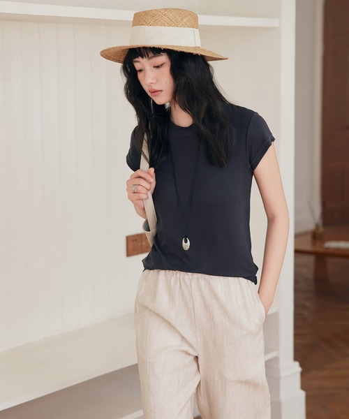 MAISON DE THERESE（メゾン ド テレーズ）の「クルーネック 半袖Tシャツ（Tシャツ/カットソー・レディース・ブラック/アイボリー/ブルー/グレー・M/L）」の16枚目の写真