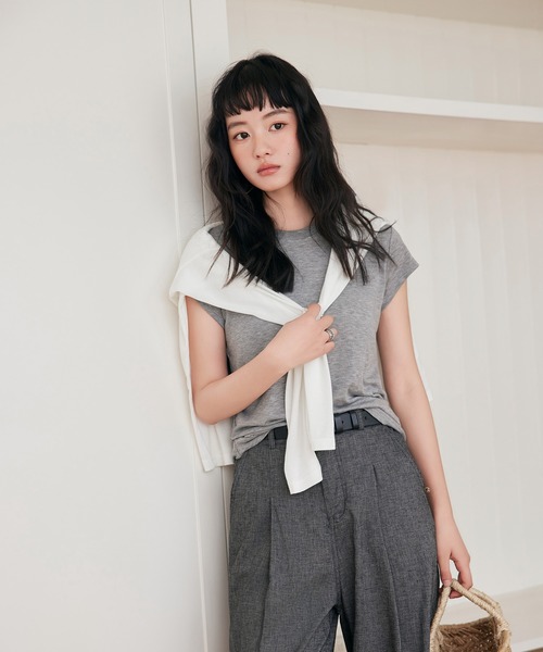 MAISON DE THERESE（メゾン ド テレーズ）の「クルーネック 半袖Tシャツ（Tシャツ/カットソー・レディース・ブラック/アイボリー/ブルー/グレー・M/L）」の7枚目の写真