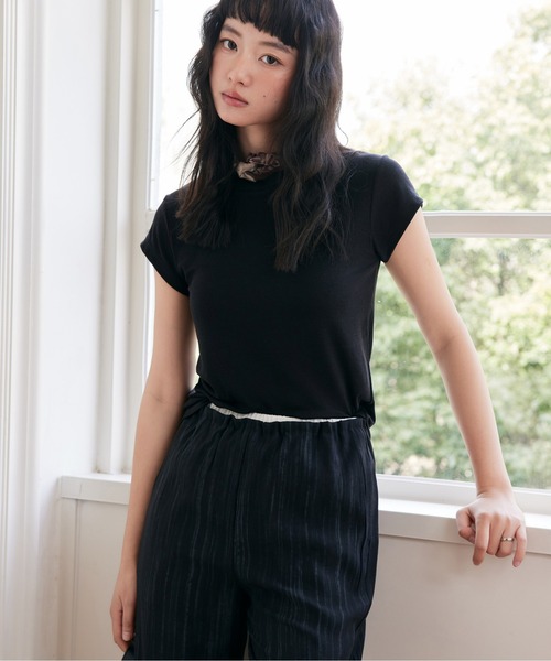 MAISON DE THERESE（メゾン ド テレーズ）の「クルーネック 半袖Tシャツ（Tシャツ/カットソー・レディース・ブラック/アイボリー/ブルー/グレー・M/L）」の21枚目の写真