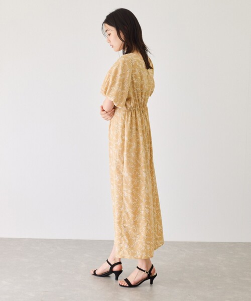 Jayro(ジャイロ)の「花柄バルーン袖ワンピース(ワンピース・レディース・オフホワイト/ブルー/ブラック・M)」の22枚目の写真