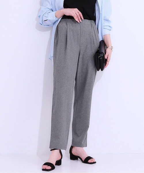 SHOO・LA・RUE(シューラルー)の「【SS-3L/ひんやり/吸水速乾/UV】軽量でさらりと穿ける テーパードパンツ(その他パンツ・レディース・ピンク系/ブラック/ベージュ/ブルー系その他/ダークグレー・01/05/10/03/02/04)」の3枚目の写真