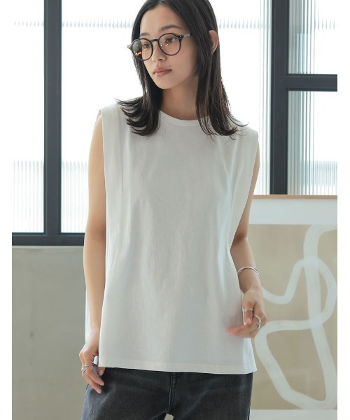 Re:EDIT(リエディ)の「二の腕すっきり見え 綿100% ショルダータックノースリーブTシャツ(Tシャツ/カットソー・レディース・ブラック/オフホワイト/チャコールグレー・MEDIUM/LARGE)」の8枚目の写真
