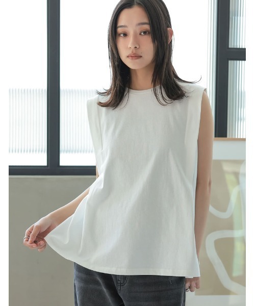 Re:EDIT(リエディ)の「二の腕すっきり見え 綿100% ショルダータックノースリーブTシャツ(Tシャツ/カットソー・レディース・ブラック/オフホワイト/チャコールグレー・MEDIUM/LARGE)」の22枚目の写真