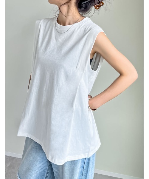 Re:EDIT(リエディ)の「二の腕すっきり見え 綿100% ショルダータックノースリーブTシャツ(Tシャツ/カットソー・レディース・ブラック/オフホワイト/チャコールグレー・MEDIUM/LARGE)」の19枚目の写真