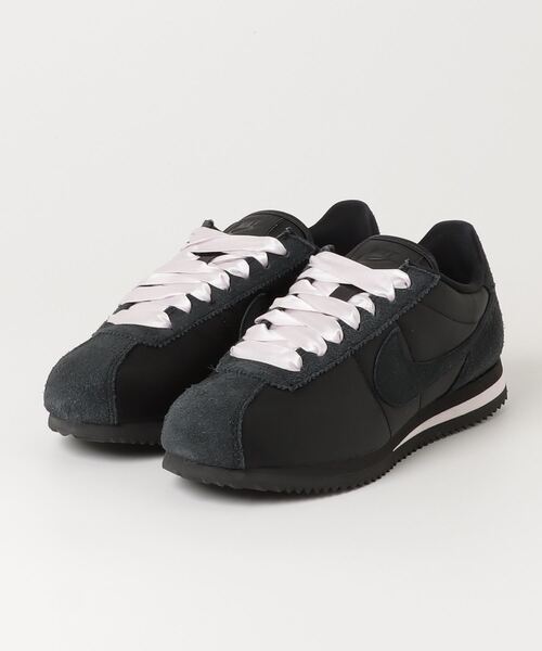 NIKE(ナイキ)の「W CORTEZ TXT SE(スニーカー・レディース・ブラック・24.5cm/24.0cm/23.5cm/23.0cm/22.5cm/25.0cm)」の9枚目の写真