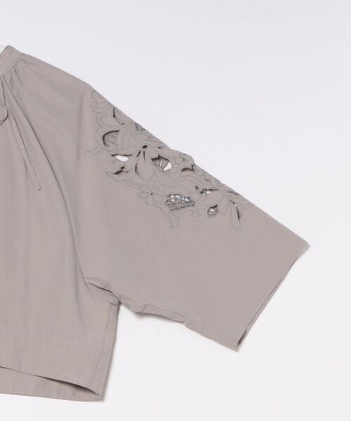 Scrap Book（スクラップブック）の「【Scrap Book】袖レースブラウス（シャツ/ブラウス・レディース・ホワイト/ベージュ/ブラック・FREE）」の5枚目の写真