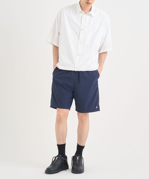WHITE MOUNTAINEERING(ホワイトマウンテニアリング)の「【White Mountaineering / ホワイトマウンテニアリング】別注DRAW CORD S/S POCKET SHIRTS(シャツ/ブラウス・メンズ・ホワイト/ブラック/ダークグレー/ネイビー・1/2/3)」の7枚目の写真