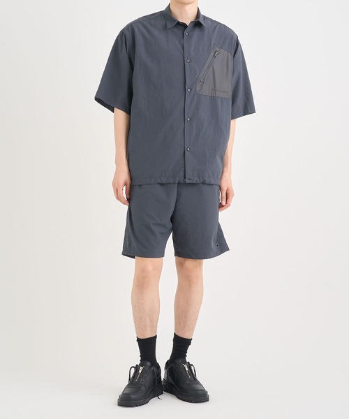 WHITE MOUNTAINEERING(ホワイトマウンテニアリング)の「【White Mountaineering / ホワイトマウンテニアリング】別注DRAW CORD S/S POCKET SHIRTS(シャツ/ブラウス・メンズ・ホワイト/ブラック/ダークグレー/ネイビー・1/2/3)」の16枚目の写真