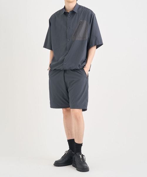 WHITE MOUNTAINEERING(ホワイトマウンテニアリング)の「【White Mountaineering / ホワイトマウンテニアリング】別注DRAW CORD S/S POCKET SHIRTS(シャツ/ブラウス・メンズ・ホワイト/ブラック/ダークグレー/ネイビー・1/2/3)」の15枚目の写真