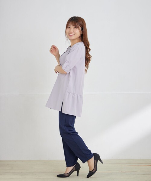 Tiaclasse(ティアクラッセ)の「【選べる2Type】スキッパーシャツチュニック(シャツ/ブラウス・レディース・ホワイト系その他/ライトグレー/ライトグレー系/ベージュ/ネイビー/ネイビー系・S/M/L)」の11枚目の写真