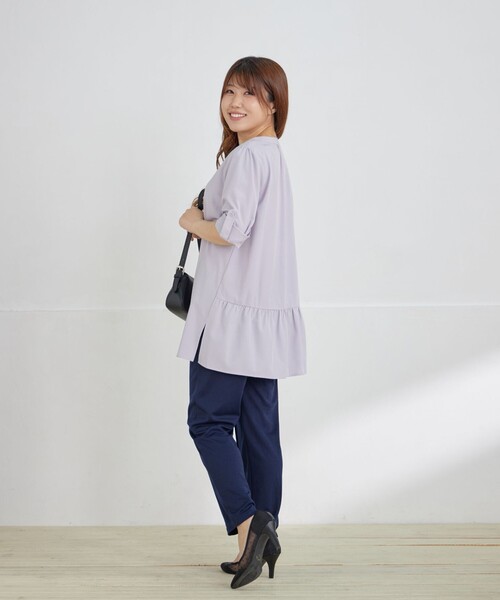 Tiaclasse(ティアクラッセ)の「【選べる2Type】スキッパーシャツチュニック(シャツ/ブラウス・レディース・ホワイト系その他/ライトグレー/ライトグレー系/ベージュ/ネイビー/ネイビー系・S/M/L)」の12枚目の写真