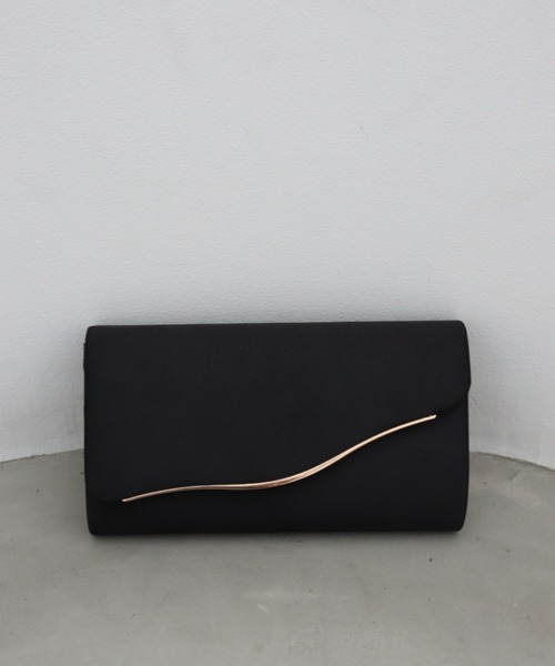 Dorry Doll(ドリードール)の「ウエーブ金具サテンクラッチ(クラッチバッグ・レディース・チャコール/ベージュ/ブラック・FREE)」の10枚目の写真