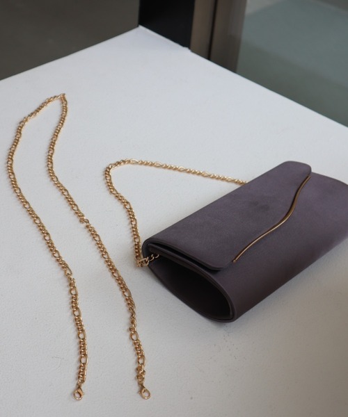 Dorry Doll(ドリードール)の「ウエーブ金具サテンクラッチ(クラッチバッグ・レディース・チャコール/ベージュ/ブラック・FREE)」の19枚目の写真