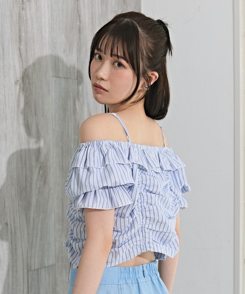 REDYAZEL（レディアゼル）の「ドロストフリルオフショルブラウス（シャツ/ブラウス・レディース・オレンジ/ネイビー/ホワイト/ブルー・FREE）」の16枚目の写真