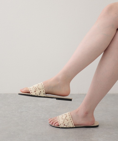 Lace Ladies(レースレディース)の「レース カットワーク ラウンドトゥ フラット サンダル(サンダル・レディース・ブラック/ベージュ・22.5cm/23cm/23.5cm/24cm/24.5cm/25cm)」の9枚目の写真
