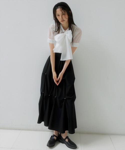 AND COUTURE(アンドクチュール)の「ビジューバルーンティアードスカート(スカート・レディース・ブラック/オフホワイト・SMALL/MEDIUM)」の2枚目の写真