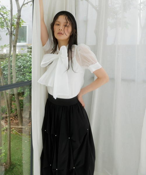 AND COUTURE(アンドクチュール)の「ビジューバルーンティアードスカート(スカート・レディース・ブラック/オフホワイト・SMALL/MEDIUM)」の10枚目の写真