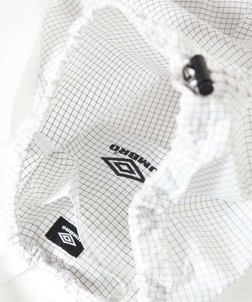 UMBRO(アンブロ)の「UMBRO/アンブロ SP Packable Bag/別注 パッカブル バッグ/リップストップ(バックパック/リュック・メンズ・グレー/その他9/ブラック/ホワイト/ベージュ・ONE SIZE)」の10枚目の写真