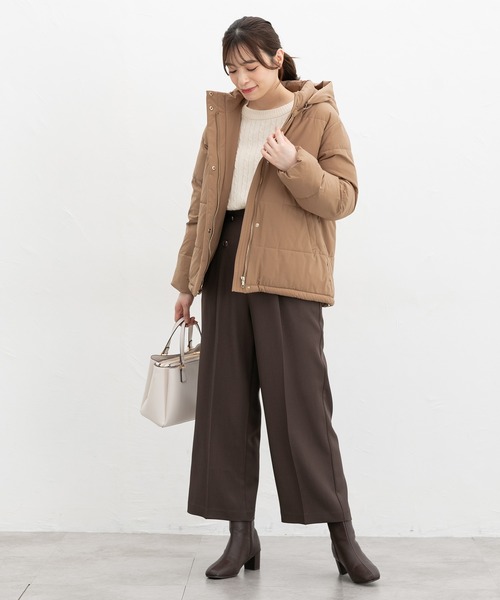 Honeys(ハニーズ)の「【非フッ素撥水加工】ファイバーダウンブルゾン(ブルゾン・レディース・ベージュ/オリーブ/ブラック/アイボリー/キャメル/ネイビー/チャコール・L/M/S/LL)」の17枚目の写真