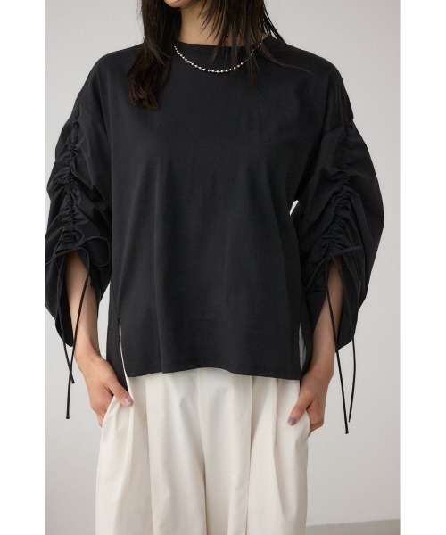 AZUL by moussy(アズールバイマウジー)の「ギャザースリーブカットトップス(Tシャツ/カットソー・レディース・ブラック/オフホワイト/杢グレー/バーガンディー・FREE)」の14枚目の写真
