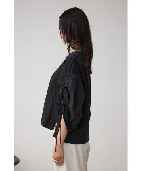 AZUL by moussy(アズールバイマウジー)の「ギャザースリーブカットトップス(Tシャツ/カットソー・レディース・ブラック/オフホワイト/杢グレー/バーガンディー・FREE)」の18枚目の写真