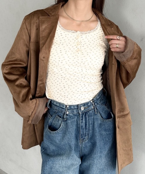 MYMOOD.(マイムード)の「カップ付き花柄ヘンリーネック ロングスリーブカットソー(Tシャツ/カットソー・レディース・ホワイト/アイボリー/ブラック・FREE)」の16枚目の写真