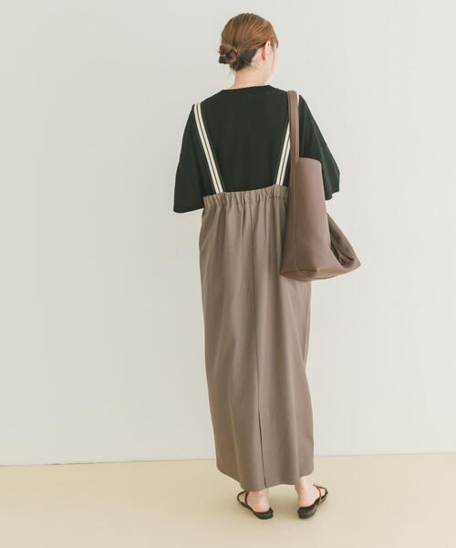 ITEMS URBANRESEARCH（アイテムズ アーバンリサーチ）の「サス付きツイルジャンパースカート（ワンピース・レディース・モカ/チャコールグレー・FREE）」の22枚目の写真