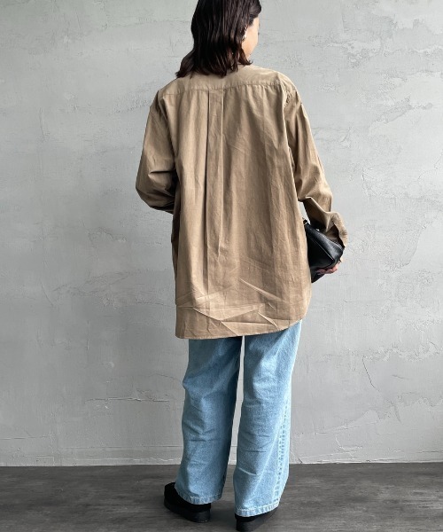 DANTON（ダントン）の「[DANTON/ダントン] 細畝コーデュロイ バンドカラーシャツ（シャツ/ブラウス・レディース・オリーブ/チャコール/サンドベージュ/オフホワイト・42/40）」の5枚目の写真