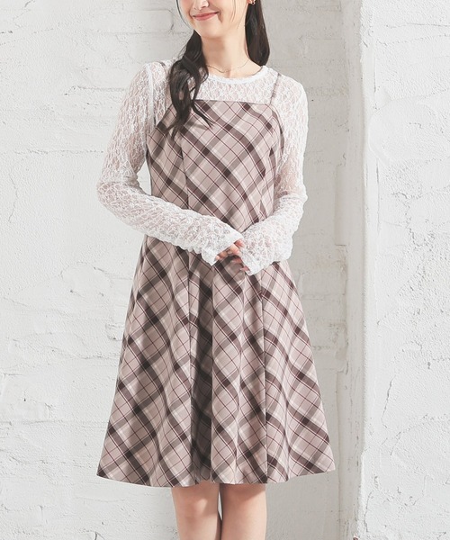 Honeys(ハニーズ)の「総レーストップス(Tシャツ/カットソー・レディース・ブラック/アイボリー/ホワイト/ブラウン・L/S/M)」の5枚目の写真