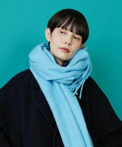 FRAPBOIS（フラボア）の「ブークレーカラーストール（ストール/ショール・レディース・ブラック/ブルー/イエロー/ホワイト・FREE）」の3枚目の写真