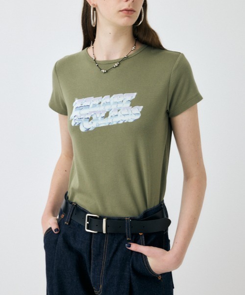 MOUSSY(マウジー)の「CHROME LOGO Tシャツ(Tシャツ/カットソー・レディース・ライトブラック/ライトカーキ/オフホワイト/オレンジ系その他・FREE)」の3枚目の写真