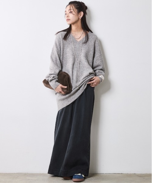 CHIC STYLE（シックスタイル）の「Vネックニットチュニック＜大きいサイズ有＞シックスタイル（ニット/セーター・レディース・ベージュ/グレー・M/L/LL/3L/4L/5L）」の10枚目の写真