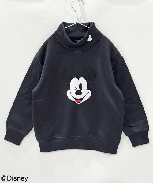 Disney（ディズニー）の「キッズ MICKEY MOUSE 裏起毛 ミッキーオーバーサイズ ハイネックトレーナー（スウェット・キッズ・杢グレー/ダークグリーン/チャコールグレー/グレイッシュベージュ/グレー系その他/キャメル/オートミール/ネイビー・110cm/120cm/130cm/140cm/150cm/160cm）」の15枚目の写真