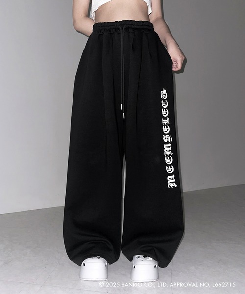 me+em select(ミームセレクト)の「【 HELLO KITTY × me+em select 】ハローキティグランジロゴワイドスウェットパンツ / Hello Kitty grunge logo wide sweatpants 【 セットアップ着用可能 】(スウェットパンツ・レディース・ブラック/グレー・FREE)」の17枚目の写真