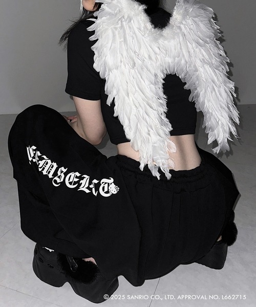 me+em select(ミームセレクト)の「【 HELLO KITTY × me+em select 】ハローキティグランジロゴワイドスウェットパンツ / Hello Kitty grunge logo wide sweatpants 【 セットアップ着用可能 】(スウェットパンツ・レディース・ブラック/グレー・FREE)」の20枚目の写真