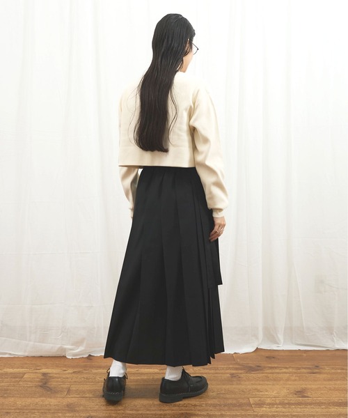 fig Ｌondon（フィグロンドン）の「_C/Ny pleating cardigan（ニット/セーター・レディース・ブラック/アイボリー/ダークブラウン・FREE）」の19枚目の写真