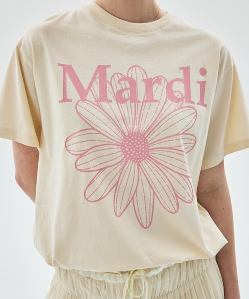 Mardi Mercredi(マルディメクルディ)の「TSHIRT FLOWERMARDI / Tシャツ フラワーマルディ(Tシャツ/カットソー・レディース・ベージュ系その他/チャコール/オートミール/クリーム/ブラウン/ベージュ系その他2/ブラック×パープル/ベージュ系その他3/ブラウン系その他/ペールイエロー/ベージュ系その他4/ネイビー・FREE)」の14枚目の写真