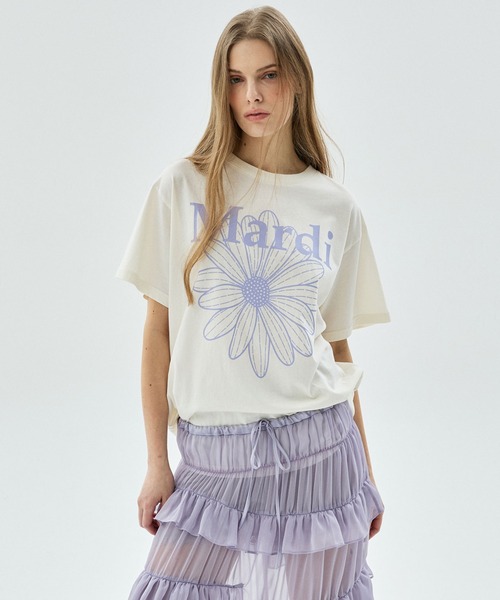 Mardi Mercredi(マルディメクルディ)の「TSHIRT FLOWERMARDI / Tシャツ フラワーマルディ(Tシャツ/カットソー・レディース・ベージュ系その他/チャコール/オートミール/クリーム/ブラウン/ベージュ系その他2/ブラック×パープル/ベージュ系その他3/ブラウン系その他/ペールイエロー/ベージュ系その他4/ネイビー・FREE)」の17枚目の写真
