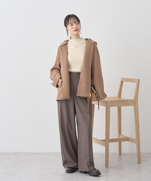 earth music&ecology（アースミュージックアンドエコロジー）の「【2025AW】2WAYフードコート（その他アウター・レディース・ブラック/ベージュ/ライトベージュ・M/L）」の5枚目の写真