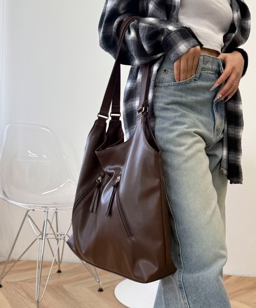 WEGO（ウィゴー）の「WEGO/トライアングルトートバッグ（トートバッグ・レディース・ブラウン/ホワイト/ブラック・FREE）」の11枚目の写真