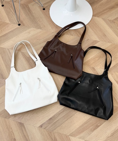 WEGO（ウィゴー）の「WEGO/トライアングルトートバッグ（トートバッグ・レディース・ブラウン/ホワイト/ブラック・FREE）」の4枚目の写真