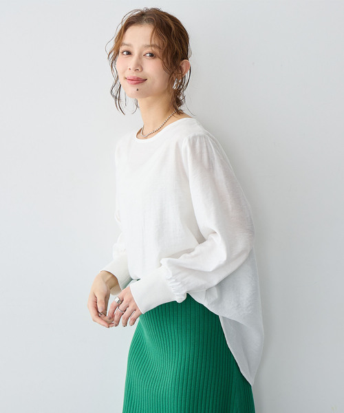 anyfee（エニフィー）の「【anyfee/大きいサイズ】裾ラウンド袖リブルーズフィットTブラウス（Tシャツ/カットソー・レディース・オフホワイト/ブラック・LL/3L/4L/5L）」の10枚目の写真